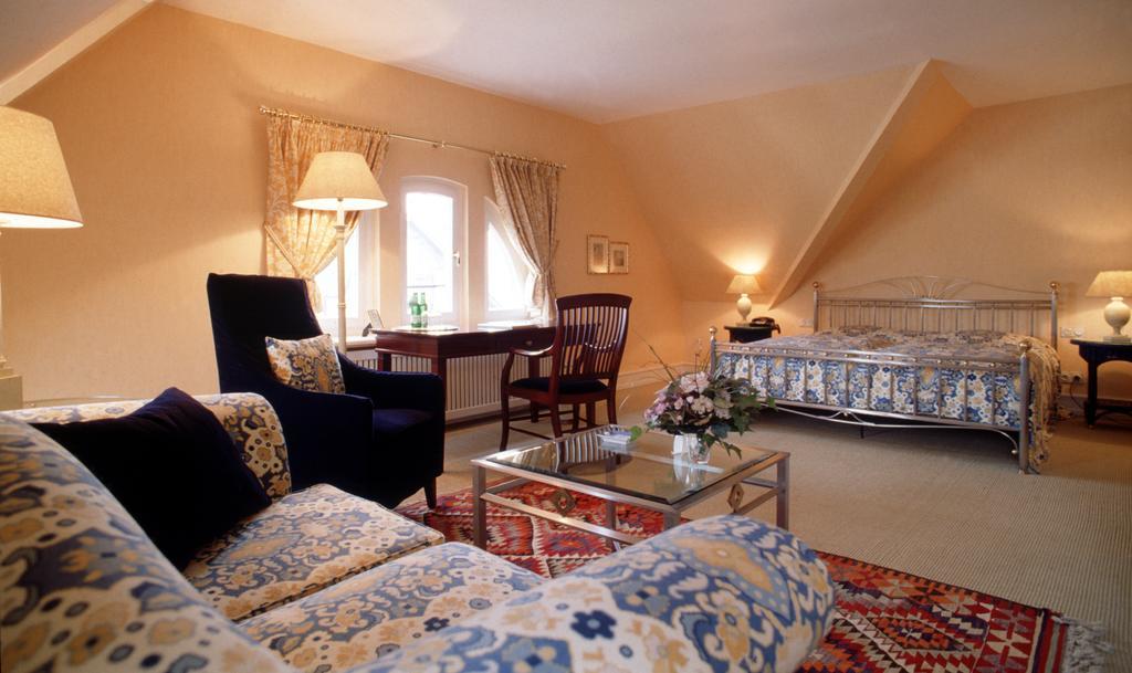 באד נאוהיים Herrenhaus Von Loew מראה חיצוני תמונה